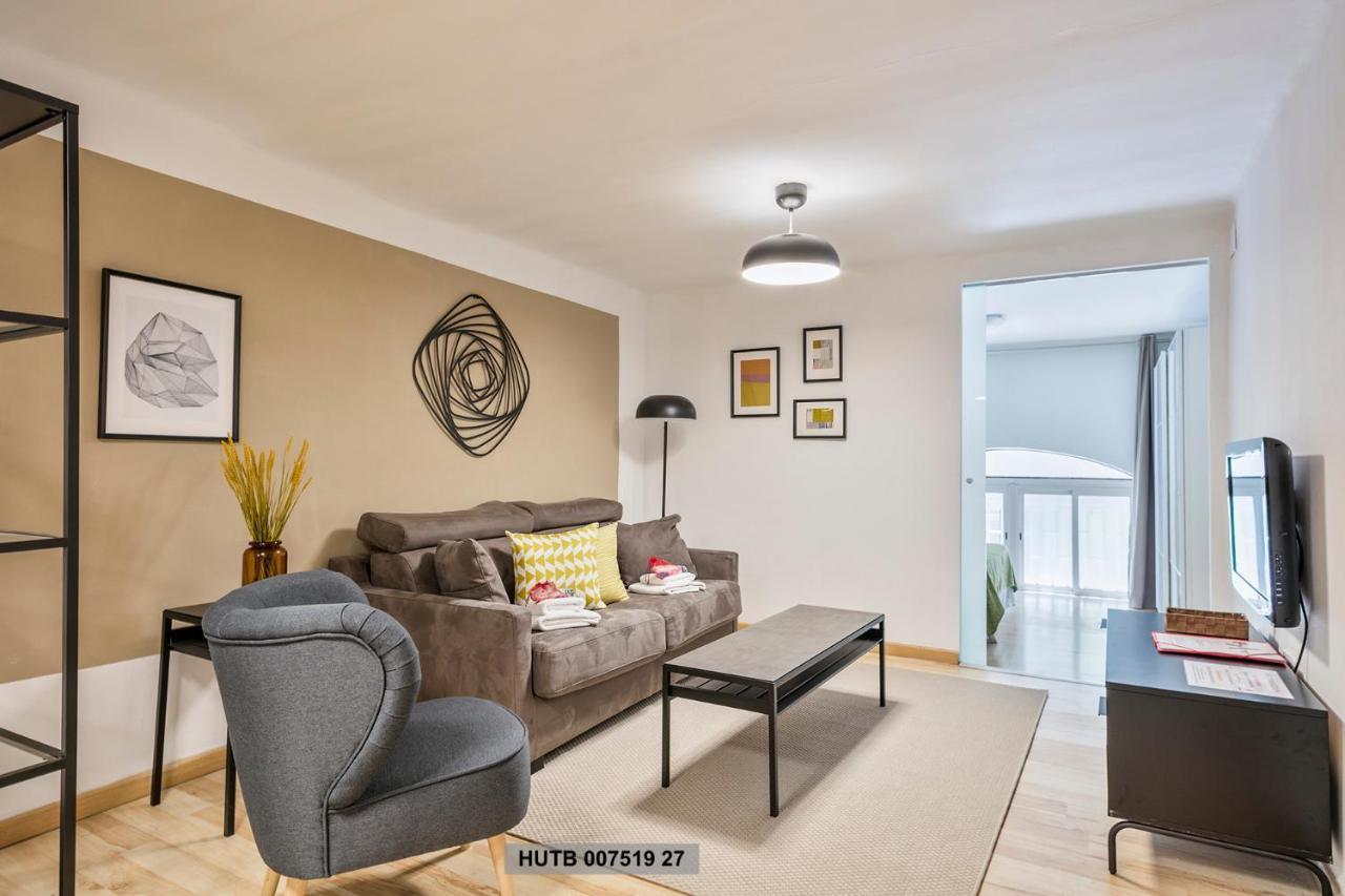 Alcam Office Up Apartment บาร์เซโลนา ภายนอก รูปภาพ